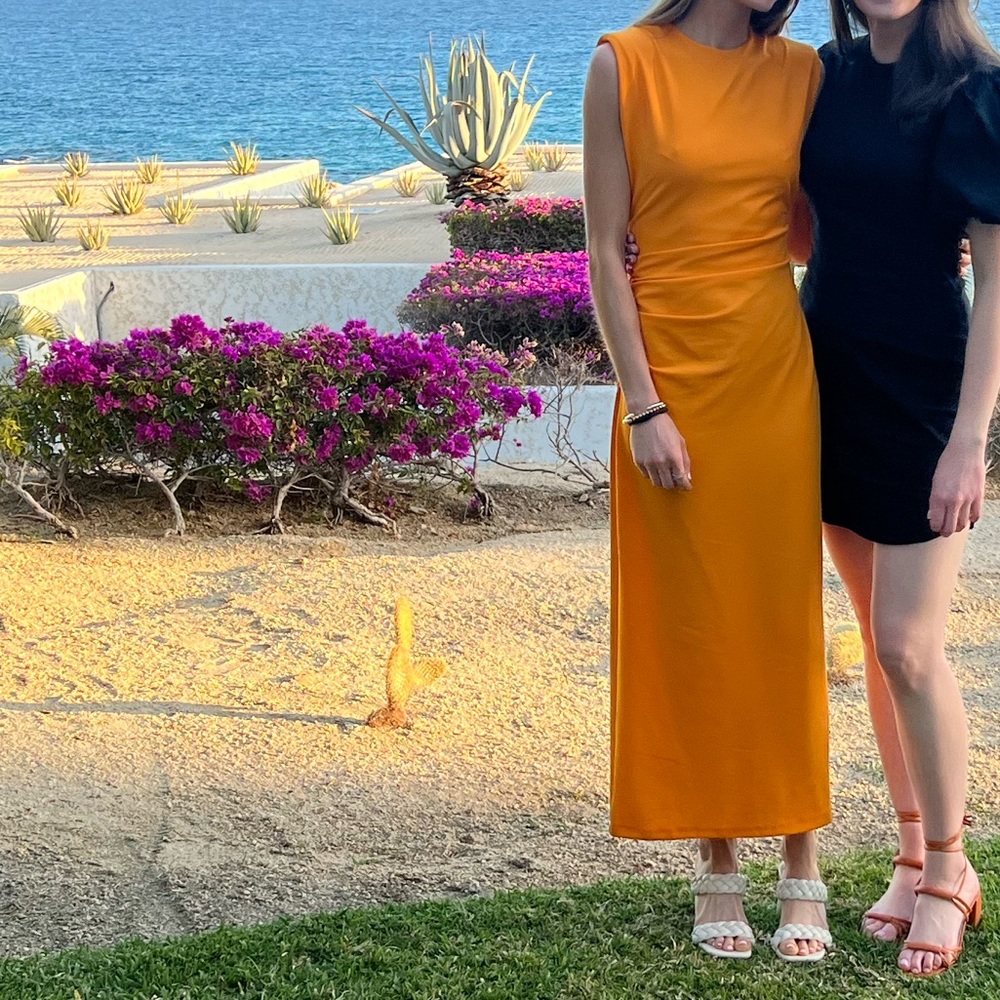 Zara orange ruched midi dress - Picture 2 of 3